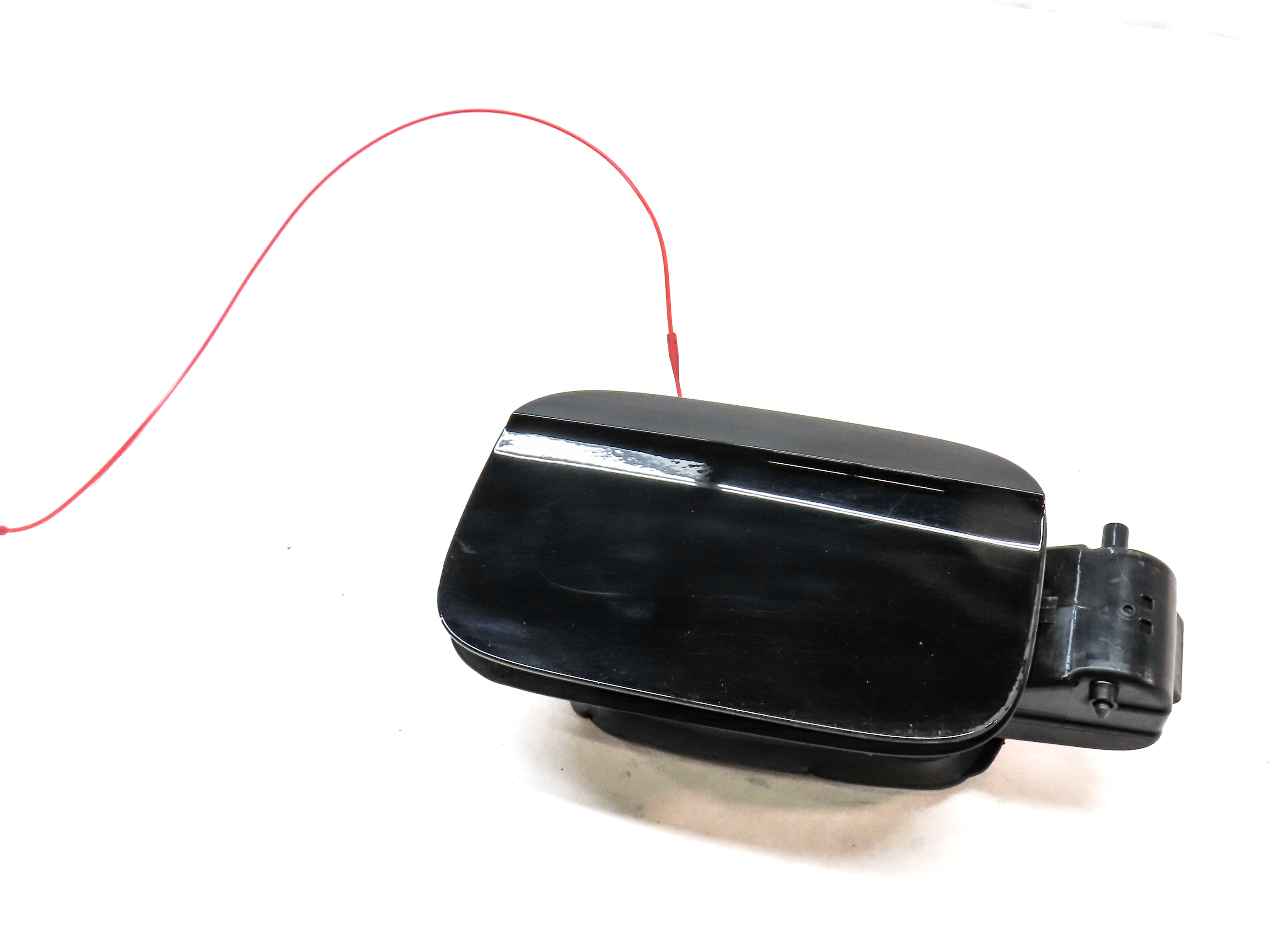 18-23 AUDI Q5 SQ5 (FY 80A) FUEL TANK DOOR LID COVER TRIM w/HOUSING (BLACK) — exact item pictured